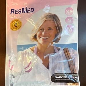 ResMed Swift FX Bella Nasal Pillows in Pink and White